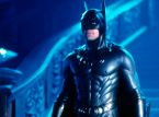Agora você pode comprar o terno de mamilo do Batman de George Clooney.